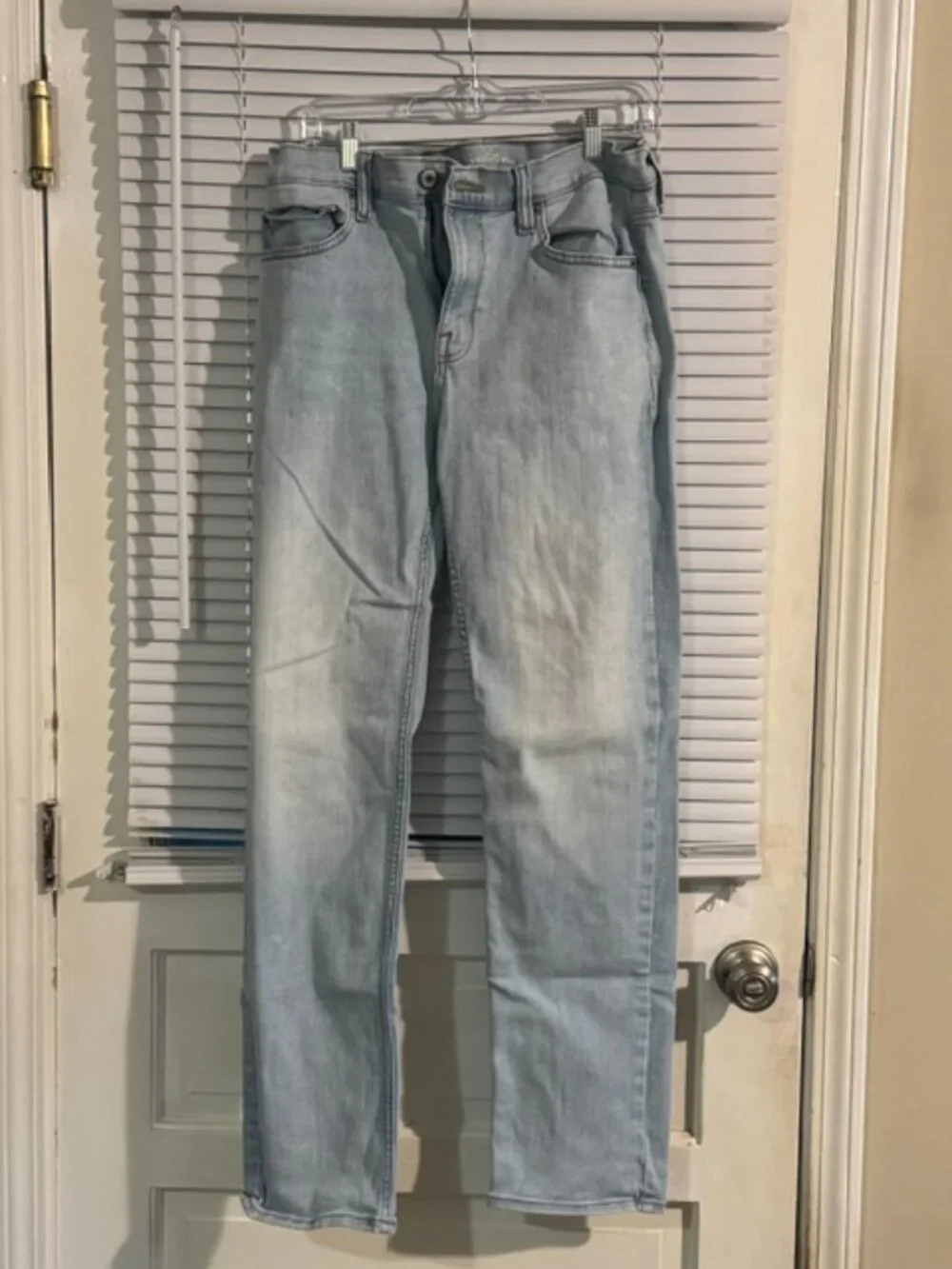 Goodfellow Men’s 32x34 Slim Straight Jeans — Light‑Wash, Near‑New Fit - Picture 2 of 5